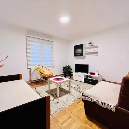 Apartment Viktorija Uzice Exterior photo
