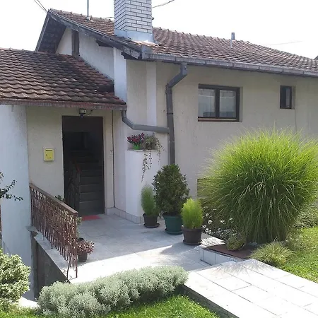 Apartment Viktorija Uzice Exterior photo