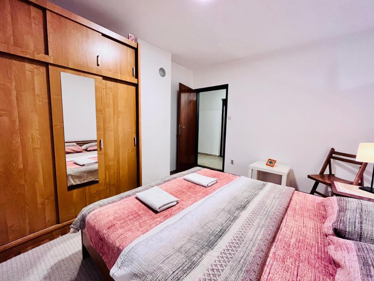 Viktorija Apartment