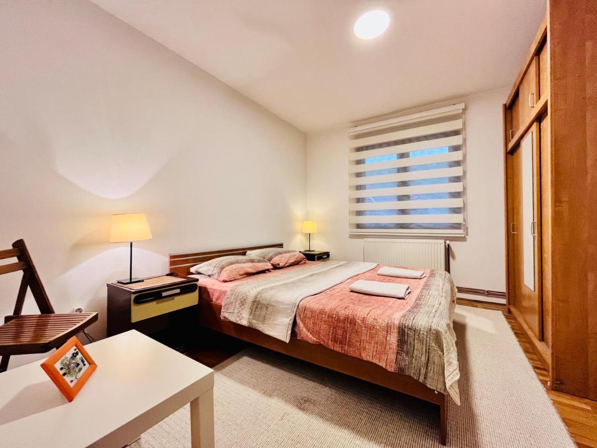 Viktorija Apartment